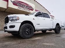 2019 Ram 3500 Big Horn 4x4 - NIGHT EDITION! - 6.7L Cummins - Photo 17
