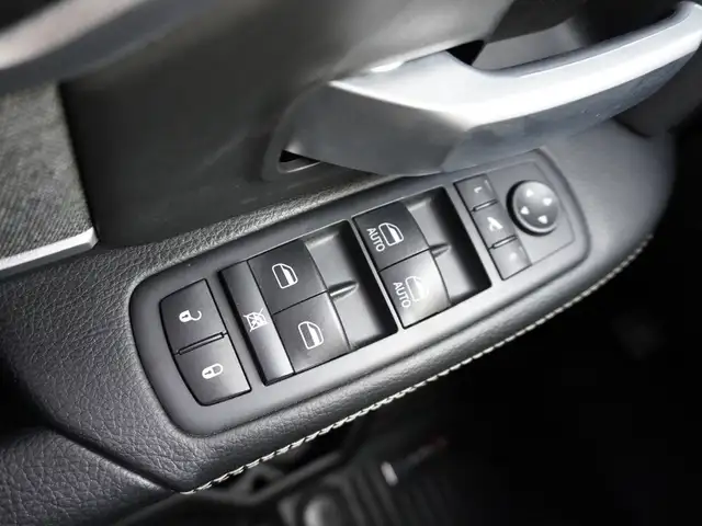 2019 Ram 3500 Big Horn 4x4 - NIGHT EDITION! - 6.7L Cummins - Photo 19