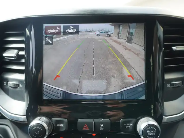 2019 Ram 3500 Big Horn 4x4 - NIGHT EDITION! - 6.7L Cummins - Photo 28