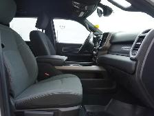 2019 Ram 3500 Big Horn 4x4 - NIGHT EDITION! - 6.7L Cummins - Photo 34