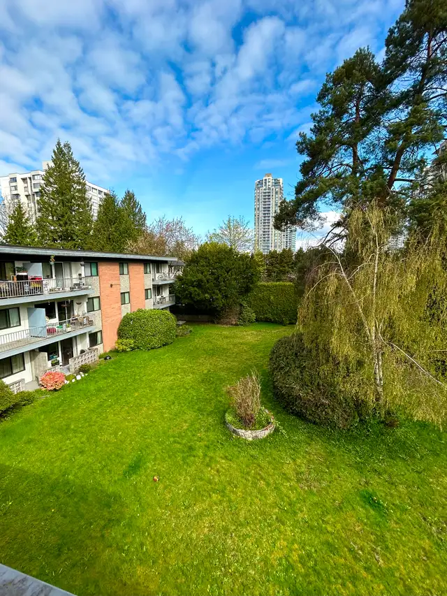 Spacious 1 Bedroom Apartment for Rent - Photo 7