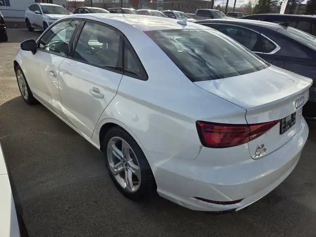 2017 AUDI A3 2.0T KOMFORT, TOIT OUVRANT, CUIR - Photo 2