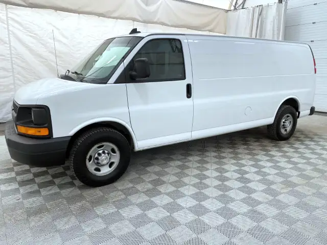 2017 Chevrolet Express Cargo Van