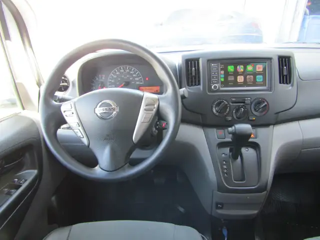 2020 Nissan NV200 Compact Cargo I4 SV APPLE CARPLAY / BACKUP CAM - Photo 2