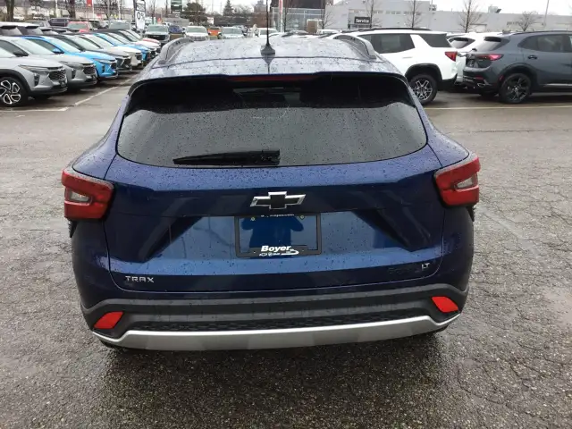 2024 Chevrolet Trax - Photo 4