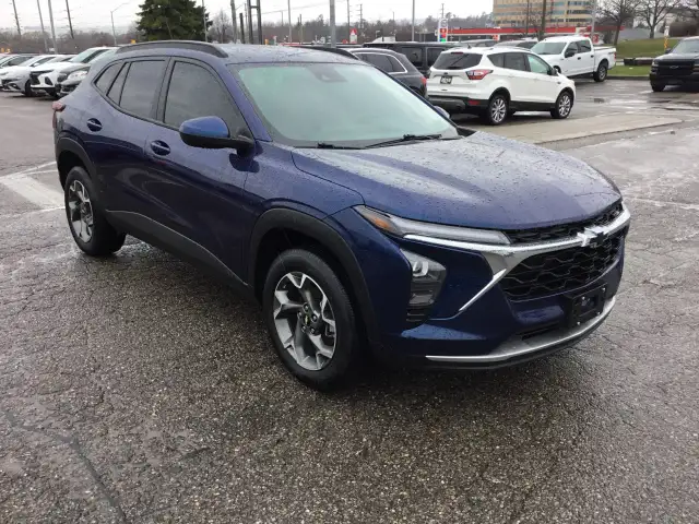 2024 Chevrolet Trax - Photo 7