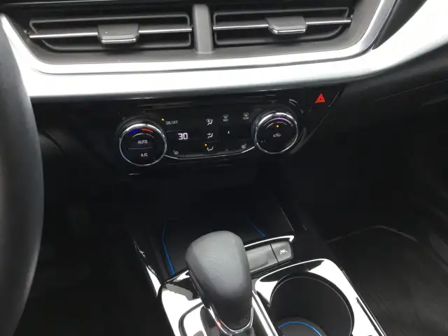 2024 Chevrolet Trax - Photo 12