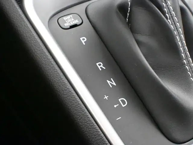 2025 Hyundai Venue Preferred 902-466-9550 Preferred, Alloys, Hea - Photo 9