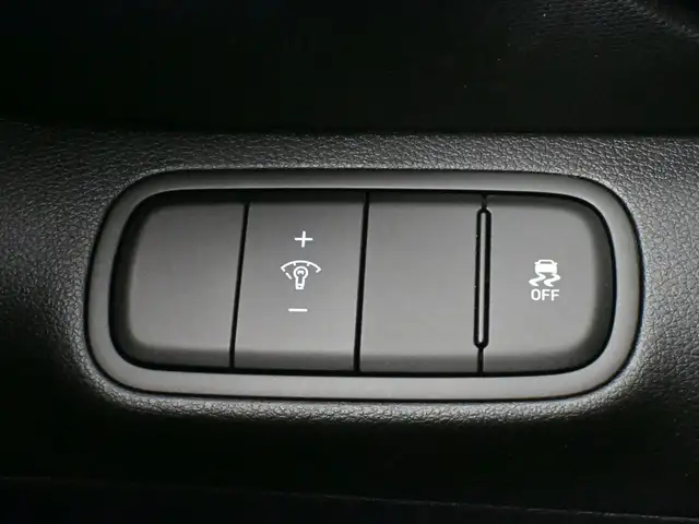 2025 Hyundai Venue Preferred 902-466-9550 Preferred, Alloys, Hea - Photo 13