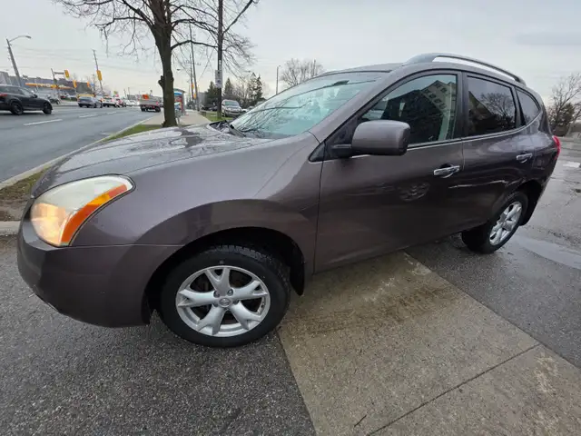 2010 Nissan Rogue AWD 4dr SL