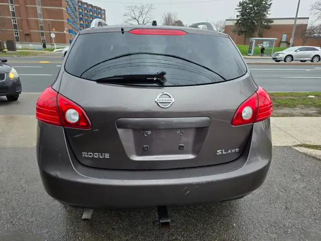 2010 Nissan Rogue AWD 4dr SL - Photo 4
