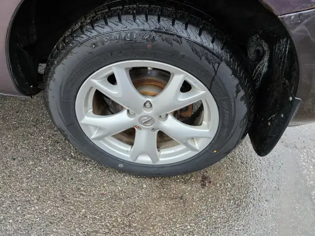 2010 Nissan Rogue AWD 4dr SL - Photo 8