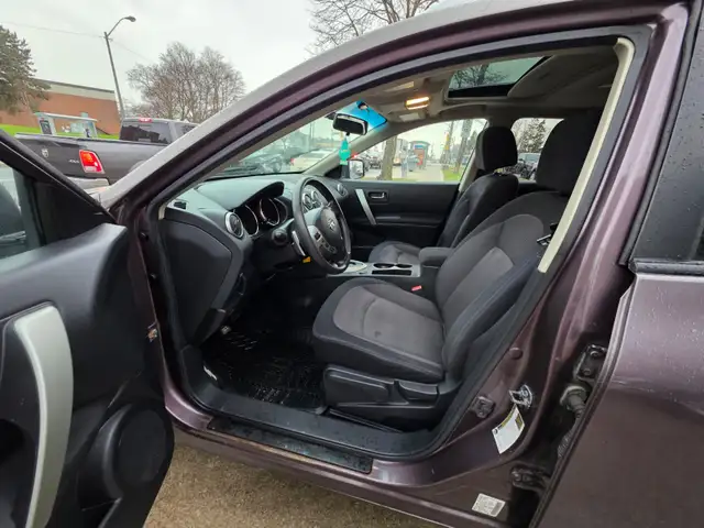 2010 Nissan Rogue AWD 4dr SL - Photo 15