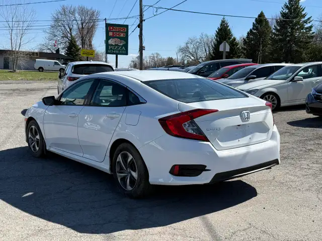 2017 Honda Civic LX - Photo 3