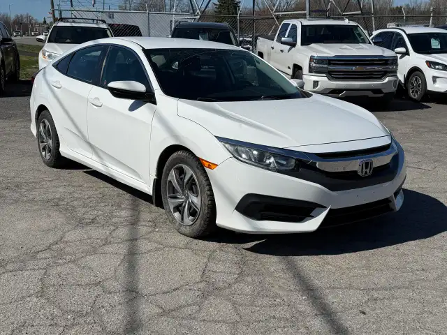 2017 Honda Civic LX - Photo 7