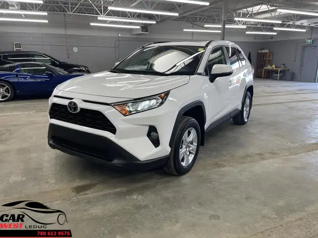 Toyota RAV4 XLE 2021 - Photo 7