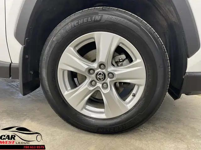 Toyota RAV4 XLE 2021 - Photo 27