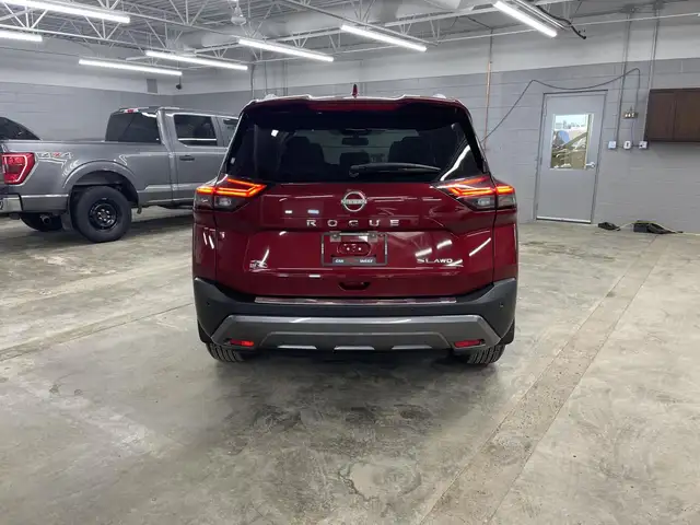 Nissan Rogue SL 2023 - Photo 4