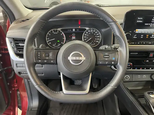 Nissan Rogue SL 2023 - Photo 16