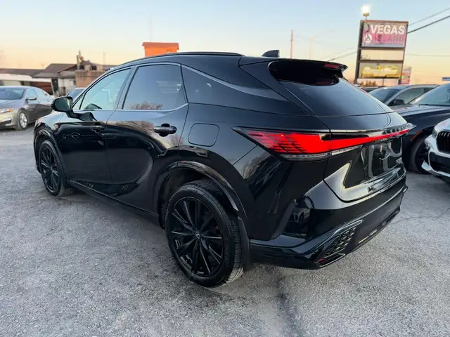 2023 Lexus RX 500h F-Sport Performance - Photo 4