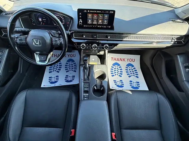 2022 Honda Civic Touring - Photo 9