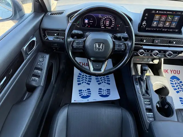 2022 Honda Civic Touring - Photo 10