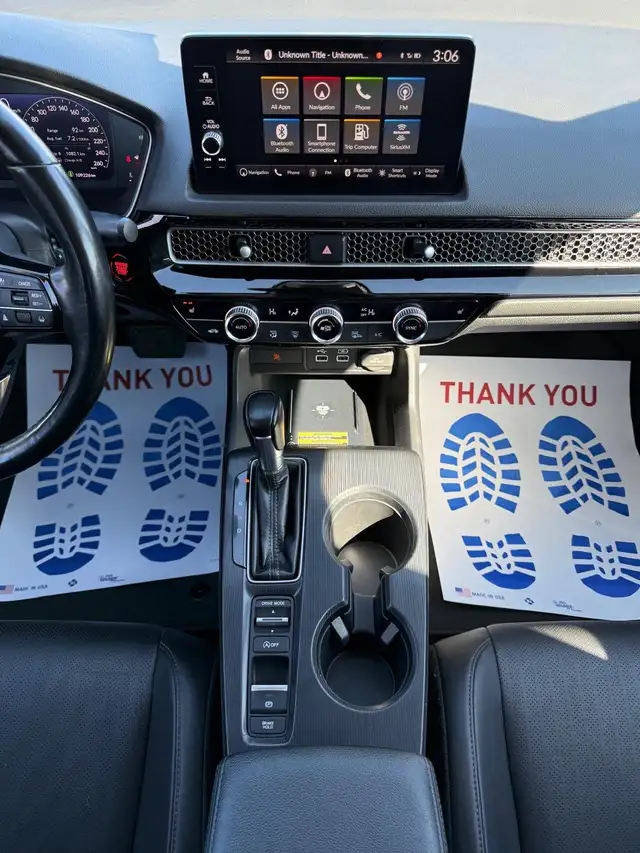 2022 Honda Civic Touring - Photo 12