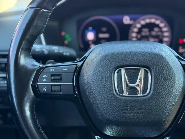 2022 Honda Civic Touring - Photo 17