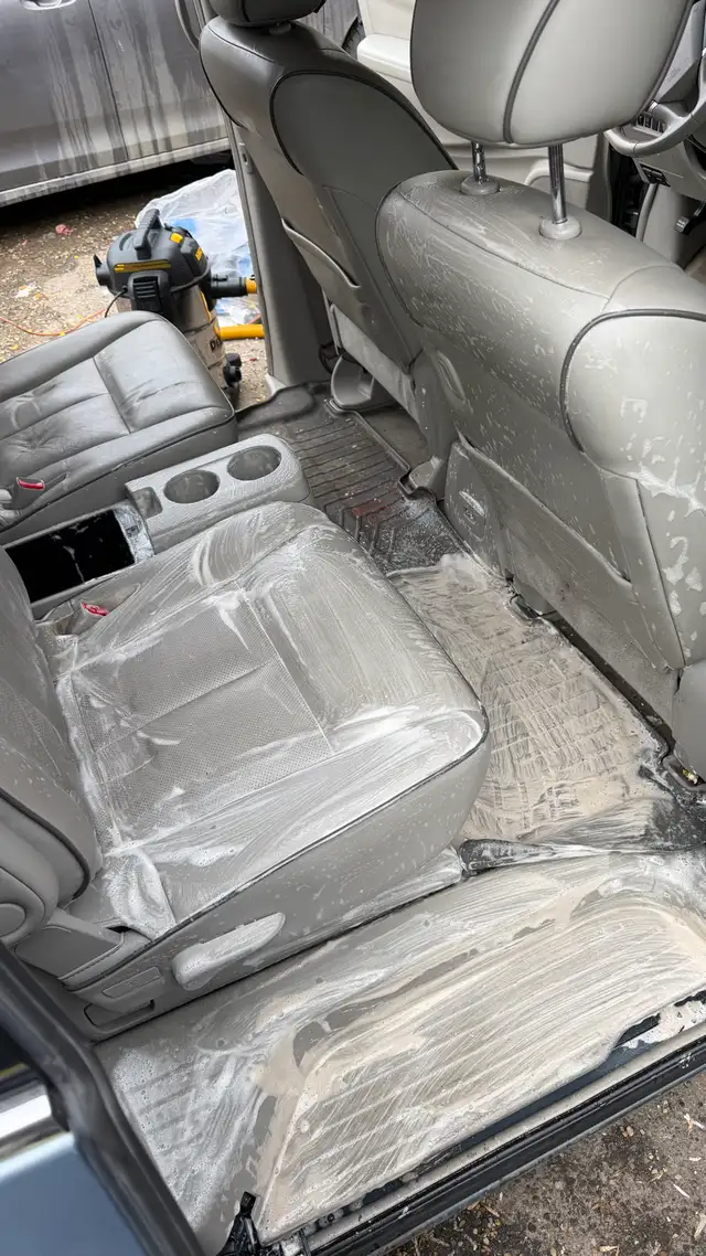 Car Interior Detailing - Photo 3