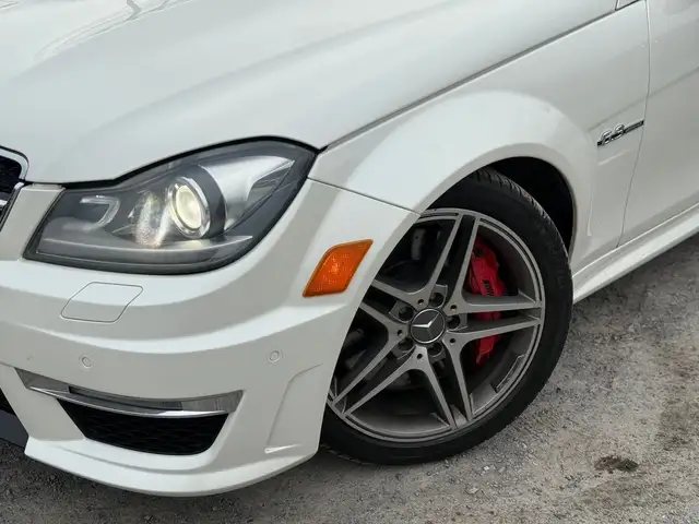 2013 Mercedes-Benz C-Class C 63 AMG - Photo 7