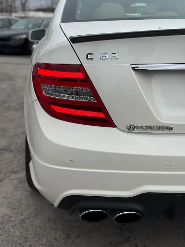 2013 Mercedes-Benz C-Class C 63 AMG - Photo 8