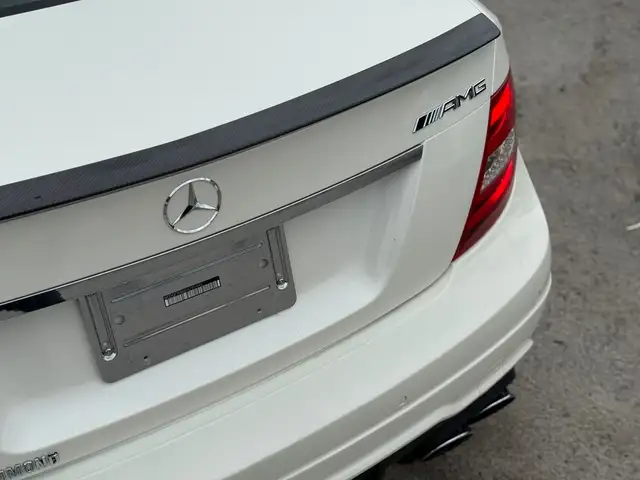 2013 Mercedes-Benz C-Class C 63 AMG - Photo 9