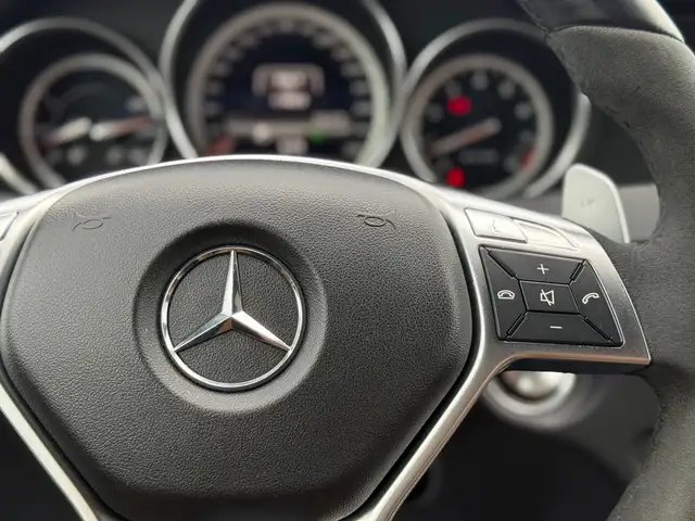 2013 Mercedes-Benz C-Class C 63 AMG - Photo 20