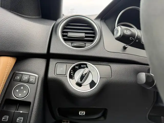 2013 Mercedes-Benz C-Class C 63 AMG - Photo 21