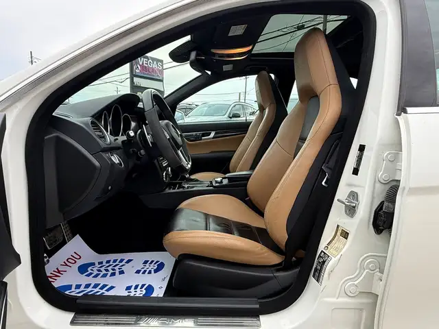 2013 Mercedes-Benz C-Class C 63 AMG - Photo 23