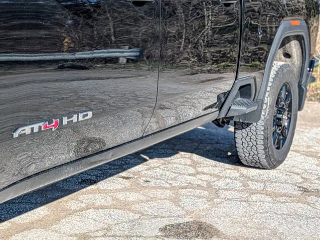 2025 GMC Sierra 2500HD AT4- Max Trailering Pkg - X31 Offroad Pkg - Photo 12