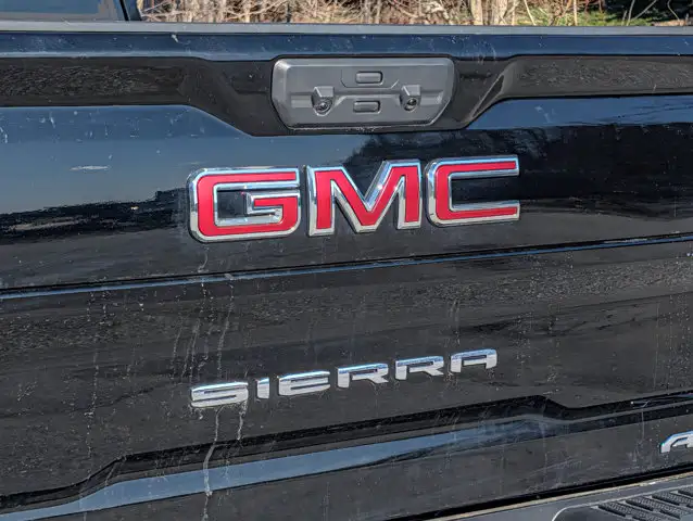 2025 GMC Sierra 2500HD AT4- Max Trailering Pkg - X31 Offroad Pkg - Photo 16