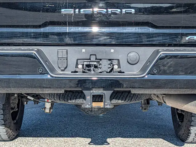 2025 GMC Sierra 2500HD AT4- Max Trailering Pkg - X31 Offroad Pkg - Photo 18