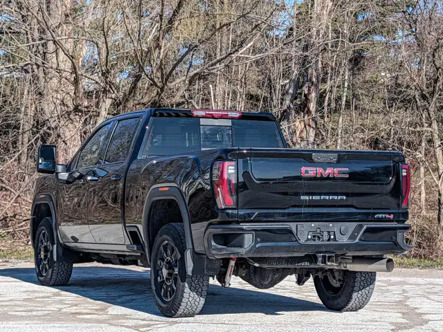 2025 GMC Sierra 2500HD AT4- Max Trailering Pkg - X31 Offroad Pkg - Photo 19