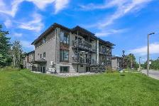 1533 Bd Saint-René E - 1533-1 Apartment for Rent