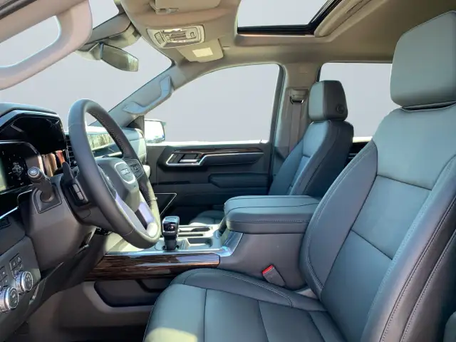 2026 GMC Sierra 1500 - Photo 12