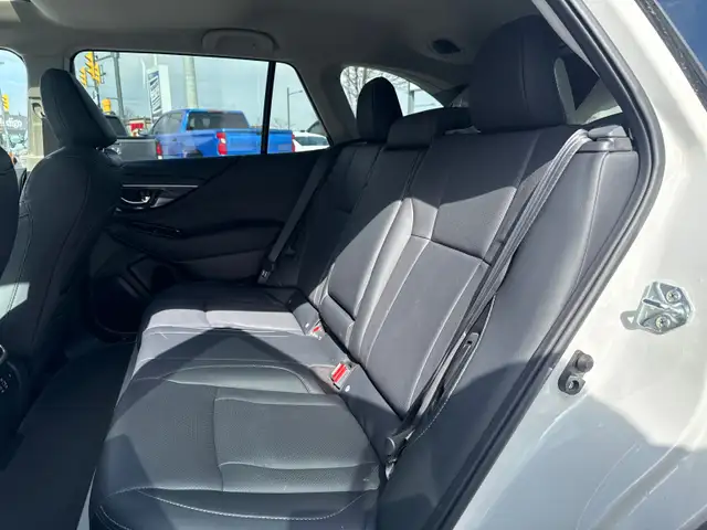 2023 Subaru Outback Limited XT Turbo! Leather, Navigation - Photo 10