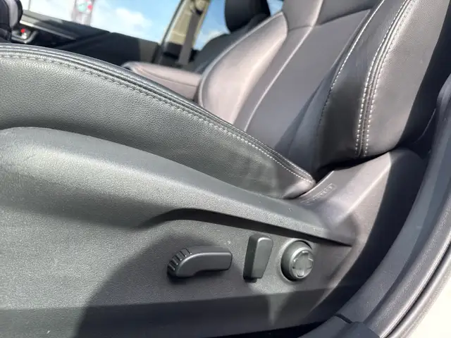 2023 Subaru Outback Limited XT Turbo! Leather, Navigation - Photo 14