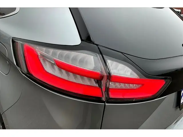 2022 Ford Edge AWD | LEATHER | NAV | PANORAMIC SUNROOF | - Photo 9