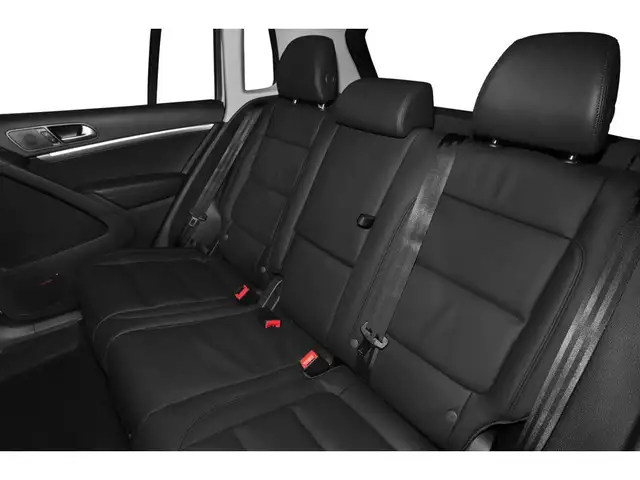 2017 Volkswagen Tiguan Wolfsburg Edition - Photo 9