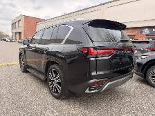 2023 Lexus LX LX 600 Auto, LUXURY PACKAGE, NO ACCIDENT - Photo 4