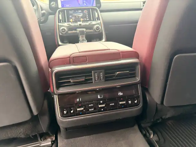 2023 Lexus LX LX 600 Auto, LUXURY PACKAGE, NO ACCIDENT - Photo 14