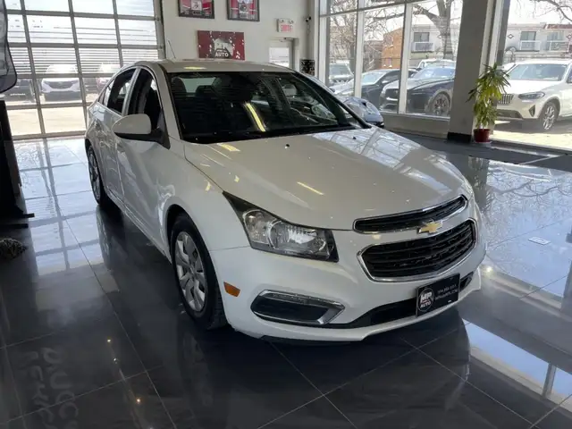 2015 Chevrolet Cruze 1LT - Photo 3