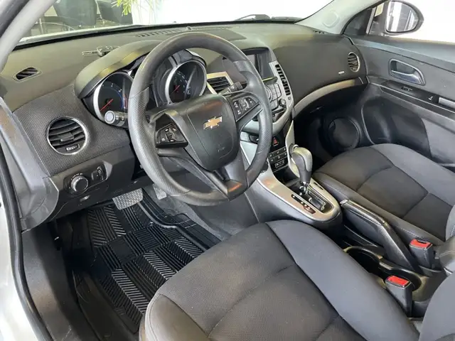 2015 Chevrolet Cruze 1LT - Photo 14