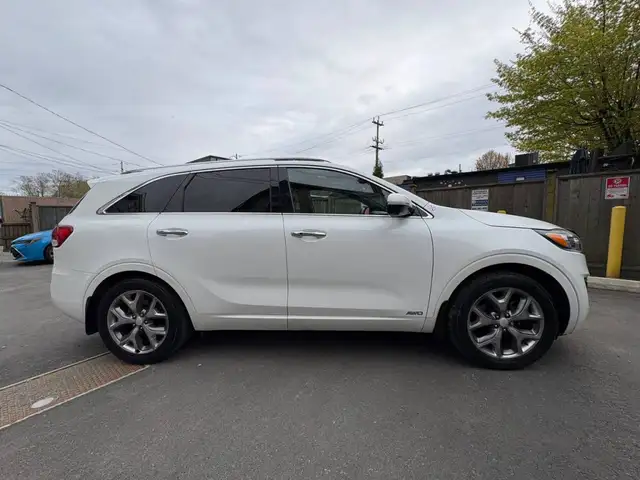 2016 Kia Sorento All-wheel Drive 4dr 2.0L Turbo SX - Photo 3